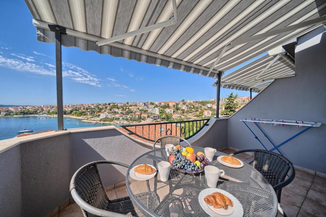 Apartmani Ticic Trogir Exterior photo
